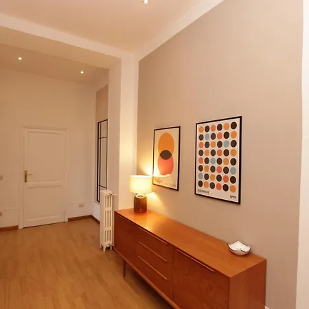 Crescenzio Flats 公寓 *