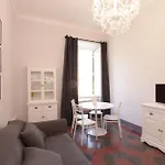 Crescenzio Flats
