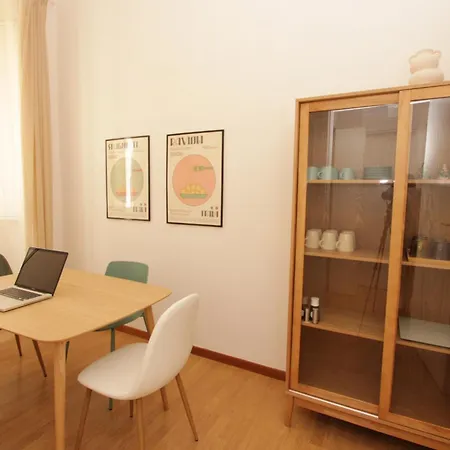 Crescenzio Flats Apartment *